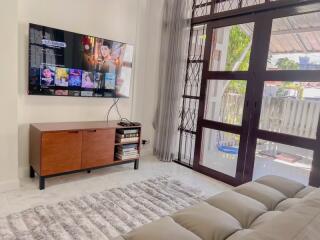 Townhouse for Rent in Suthep, Mueang Chiang Mai