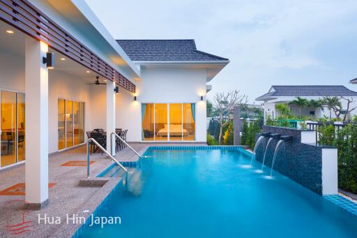 Contemporary 4 Bedroom Pool Villa with Stunning View from Roof Top Terrace for Sale in South of Hua Hin (fully furnished)