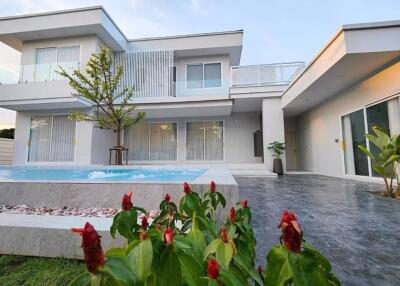 Pool Villa for Sale in San Sai