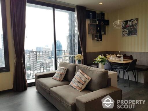 2-BR Condo at The Edge Sukhumvit 23 near MRT Sukhumvit