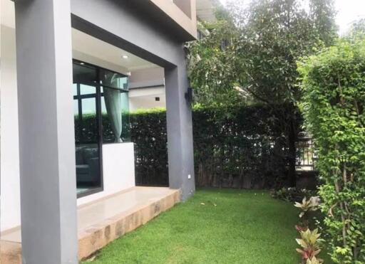 House for Rent at H-CAPE Serene Bangna-Sukaphiban 2