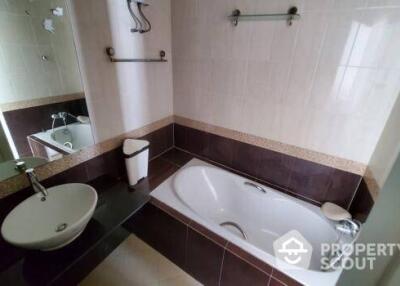 3-BR Townhouse at Banklangkrung Grande Vienna Rama 3 in Bang Phong Phang