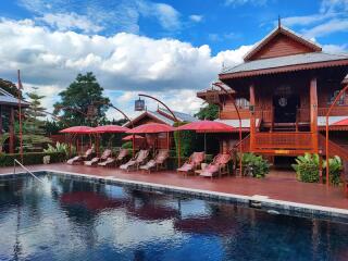 Lanna Resort with Swimming Pool