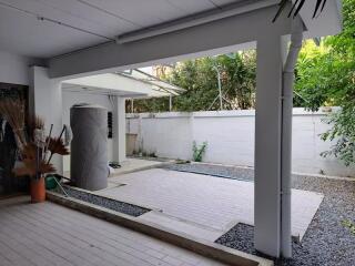 House for Sale in Watthana.