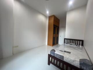 House for Sale in Mae Hia, Mueang Chiang Mai.