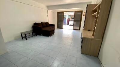 Townhouse for Sale in Mueang Samut Prakan