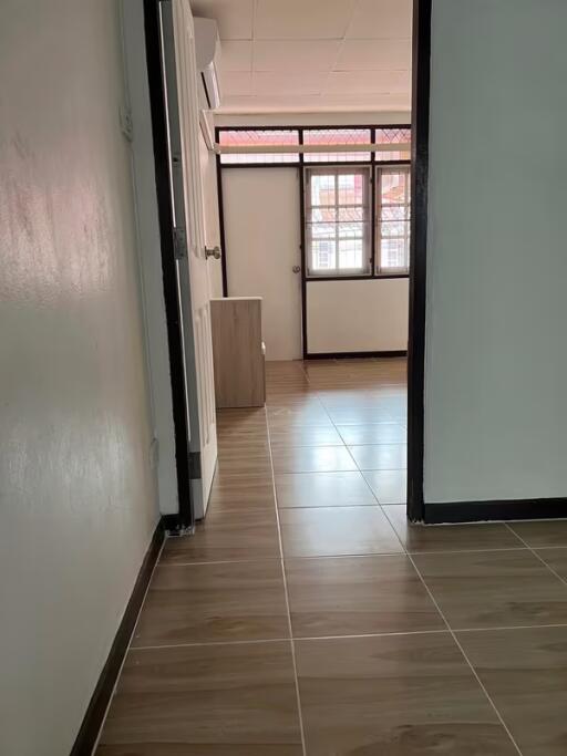 Townhouse for Sale in Mueang Samut Prakan