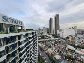 Supalai Premier Charoen Nakorn penthouse for rent