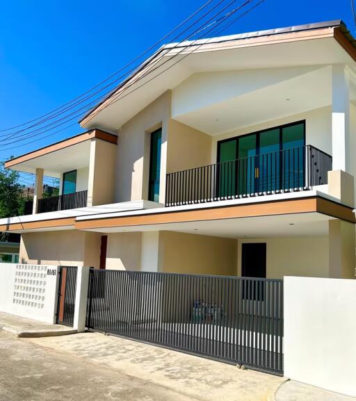 House for Sale in Suthep, Mueang Chiang Mai.