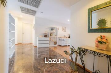 Luxury 3 bed Seaview condo