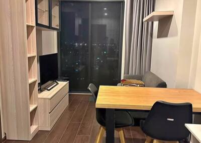 1 Bedroom Condo