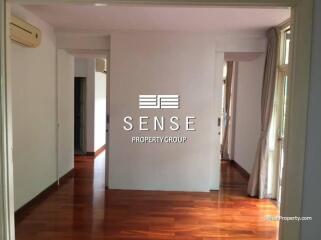 Private specious 4 bed for rent in Promphong