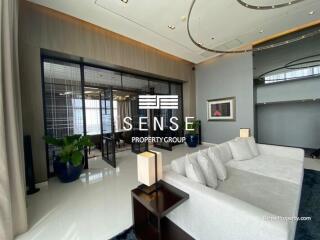 Prime location Penthouse for rent in Promphong