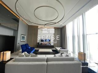 Prime location Penthouse for rent in Promphong