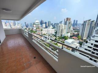 spacious 3 bed for sale in promphong