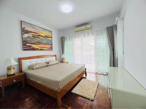 House for Sale in Pa Daet, Mueang Chiang Mai.