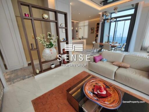 Luxurious prime area Penthouse for sale in Asoke