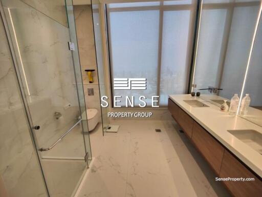 Luxurious prime area Penthouse for sale in Asoke