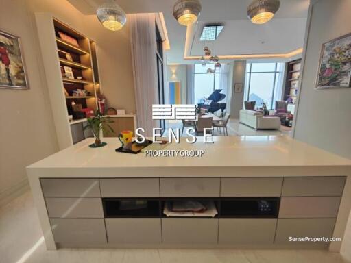 Luxurious prime area Penthouse for sale in Asoke