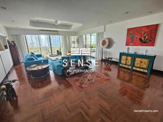 spacious 4 bed for rent at Charan mansion