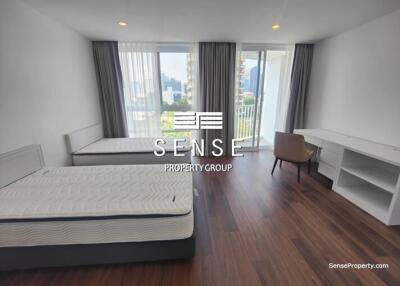 Nice 4 bed for rent at Shama Ekamai