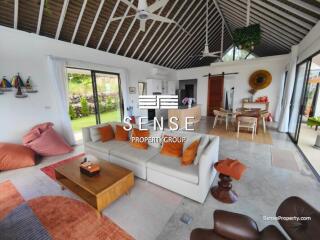 Scenic 3 bedroom villa for sale in Koh Phangan