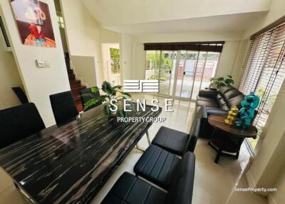 Spacious 4 bed townhouse for rent in sukhumvit
