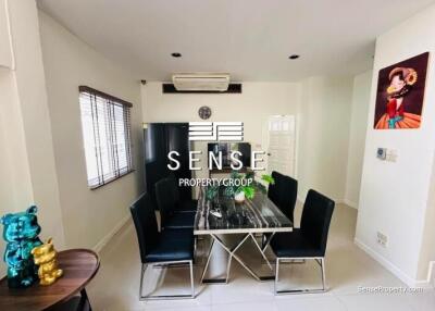 Spacious 4 bed townhouse for rent in sukhumvit