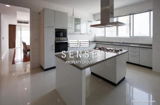 Spacious 4 bed for rent at Grand Sethiwan