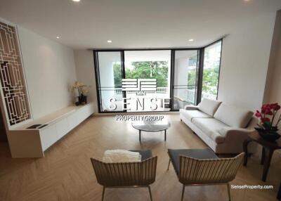 Upscale 4 Bedroom for rent in Thonglor