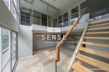 Spacious 3 bedroom duplex in sukhumvit