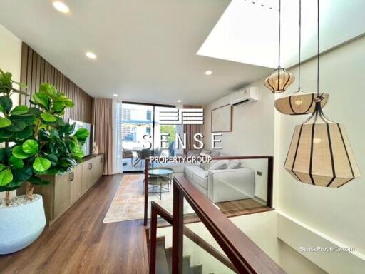 Luxurious 4 Bed Townhouse in Silom