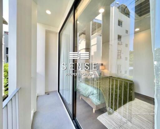 Luxurious 4 Bed Townhouse in Silom