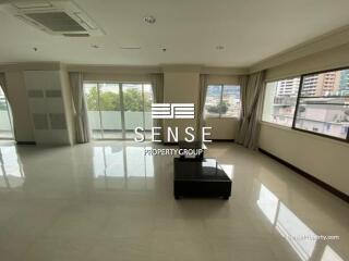 bright 3 bedroom for rent at 33 tower