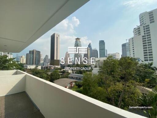 bright 3 bedroom for rent at 33 tower