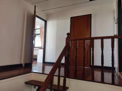 House for Rent in Huai Khwang.