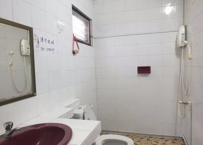 3 ห้องนอน, 2 ห้องน้ำ บ้าน ราคา ฿ 45,000/เดือน