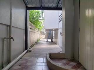 House for Rent in Huai Khwang.