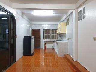 House for Rent in Huai Khwang.