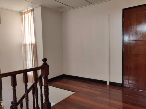 House for Rent in Huai Khwang.