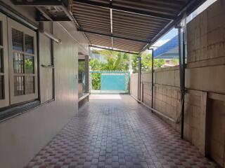 House for Rent in Huai Khwang.