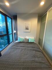 Condo for Rent at Ideo Q Ratchathewi