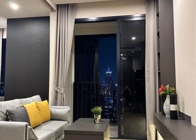 Condo for Rent, Sale at Ashton Asoke