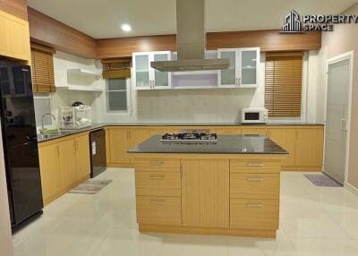 Modern 3 Bedroom Pool Villa In East Pattaya For Rent