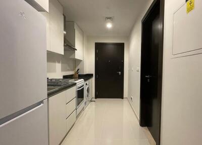 Furnished  2 Bedroom   Luxurious Amenities