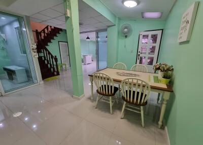 Townhouse for Rent in Phra Khanong near Punnawithi BTS