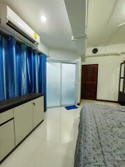 Condo for Sale at Srithana 1