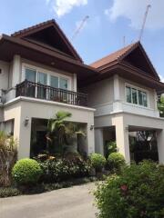 House for Rent in Thonglor .