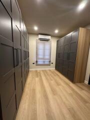 3 Bedroom House for Rent in Bangkok