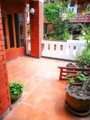 4 Bedroom Townhouse for Rent in Watthana